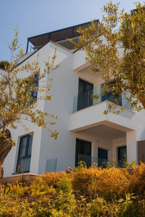 Azar Luxury Suites วญอเรอ ภายนอก รูปภาพ