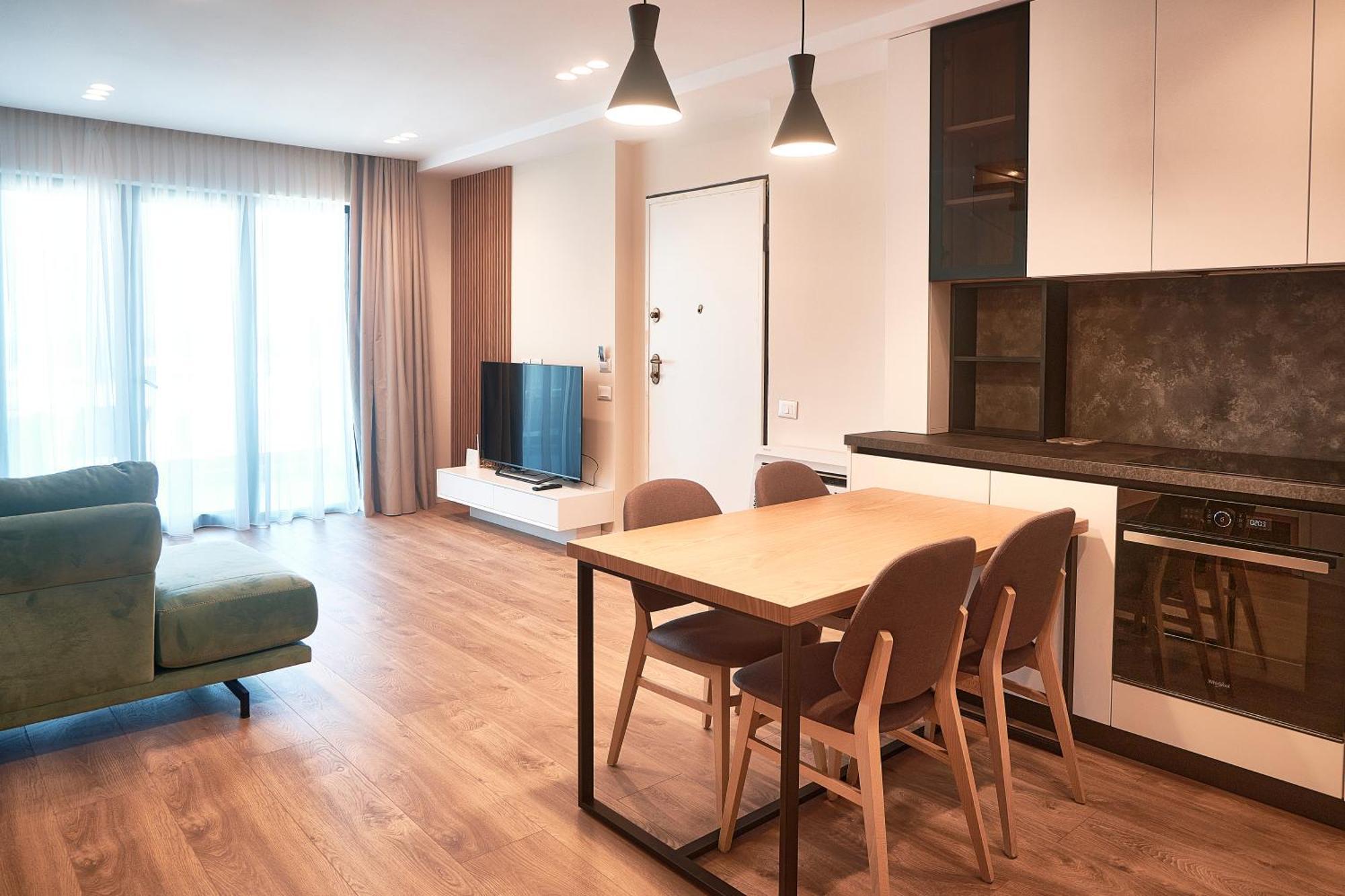 Azar Luxury Suites วญอเรอ ภายนอก รูปภาพ