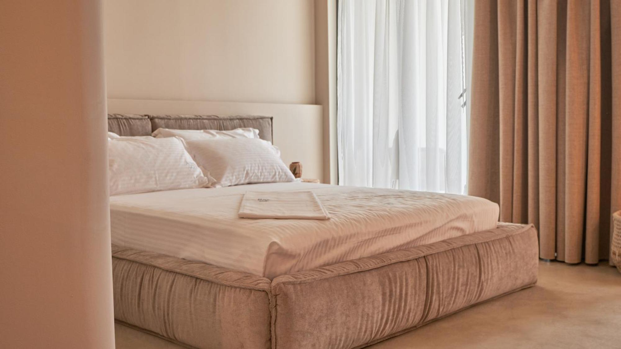 Azar Luxury Suites วญอเรอ ภายนอก รูปภาพ