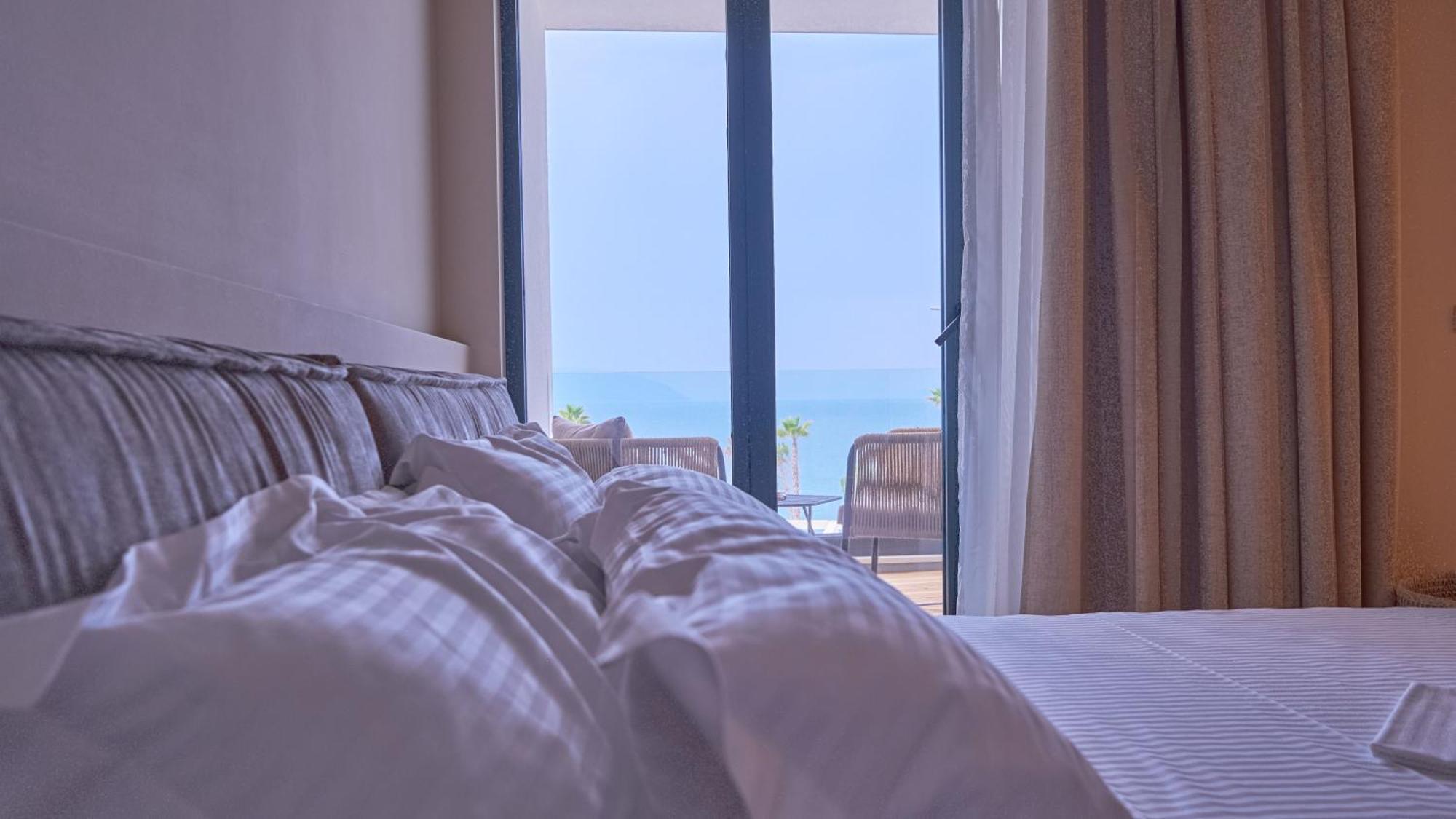Azar Luxury Suites วญอเรอ ภายนอก รูปภาพ