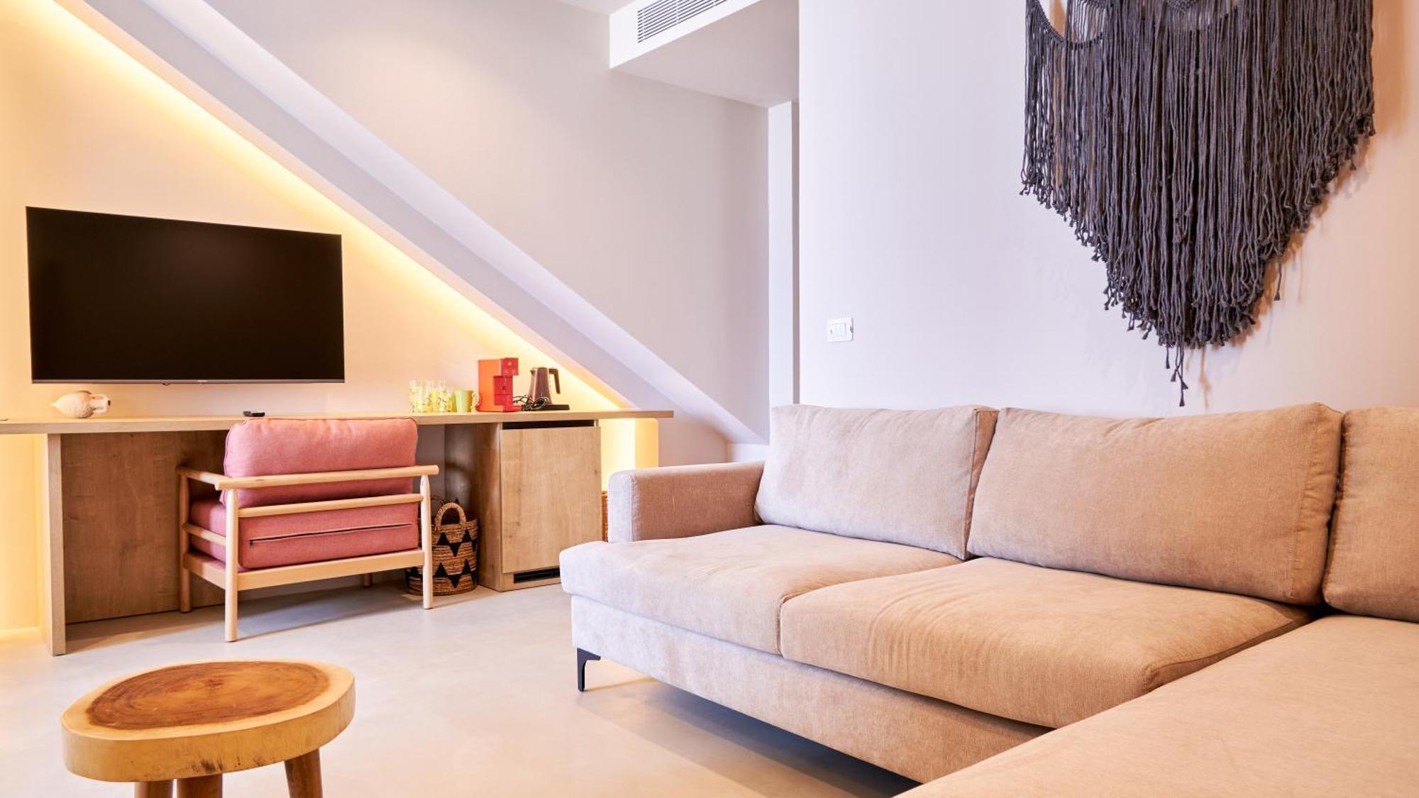 Azar Luxury Suites วญอเรอ ภายนอก รูปภาพ