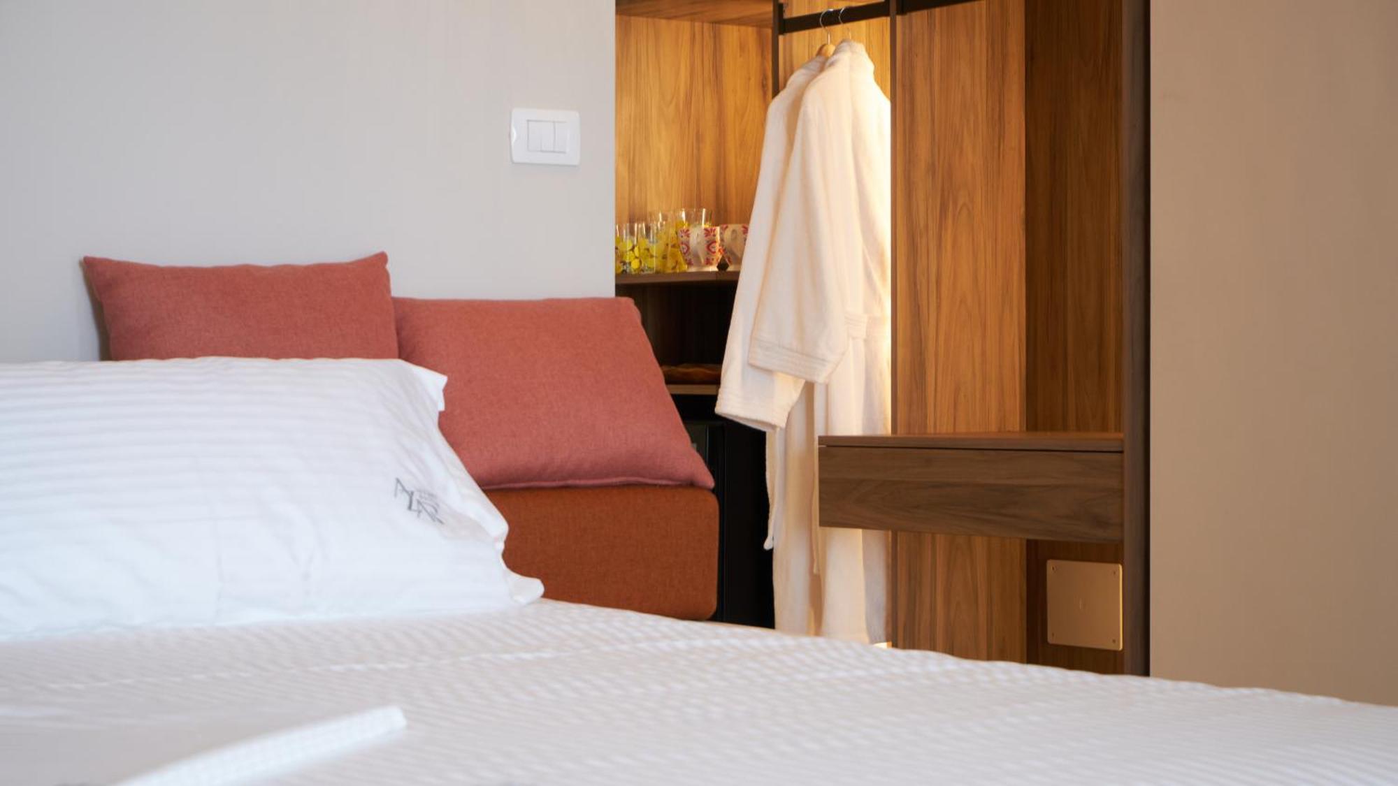 Azar Luxury Suites วญอเรอ ภายนอก รูปภาพ